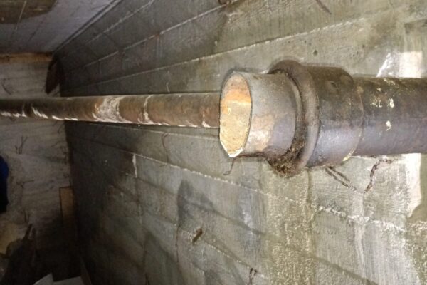 Endurnýjun á gömlu pottjárns frárennsli í Hafnarfirði